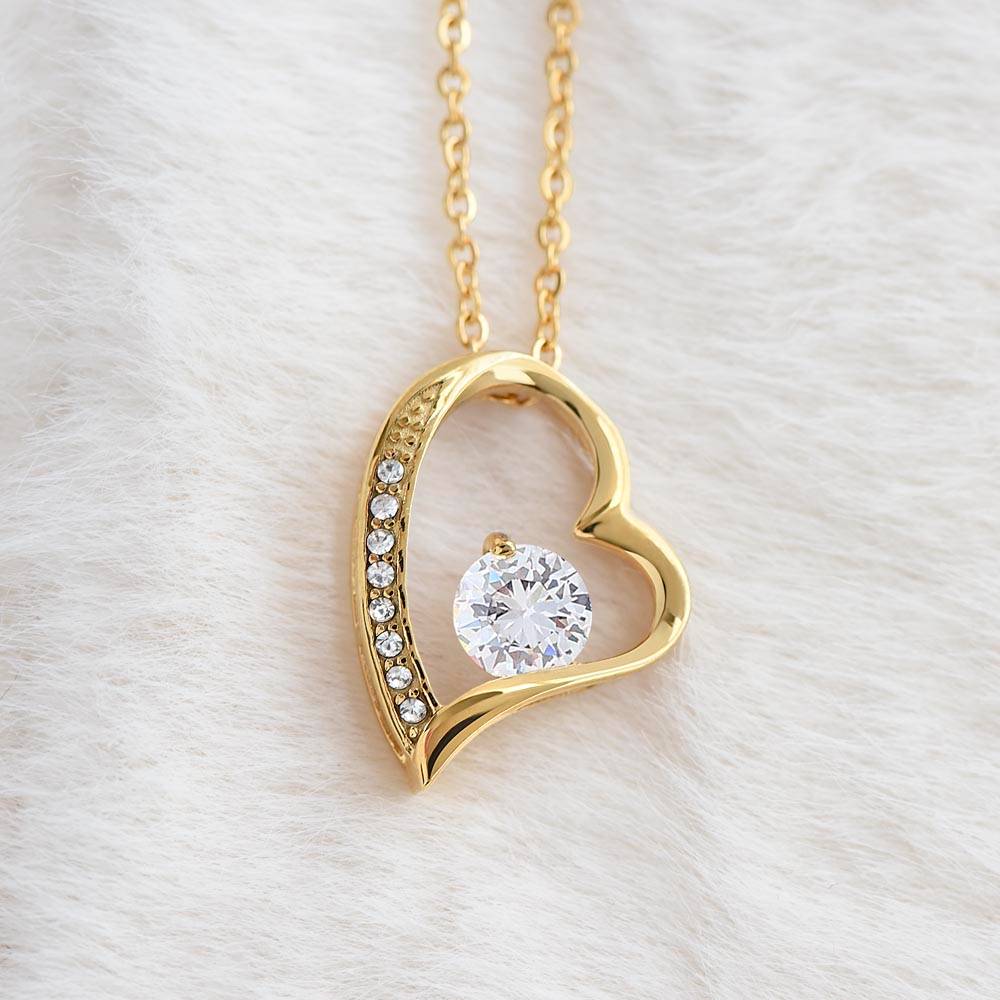 ZELQUAR™ Forever Love Necklace – A Timeless Symbol of Endless Love