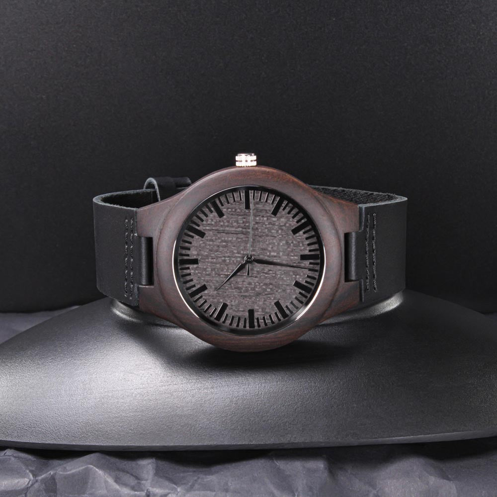 ZELQUAR™ Heritage Sandalwood Wooden Watch – Personalized Luxury Timepiece