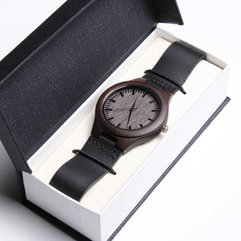 ZELQUAR™ Heritage Sandalwood Wooden Watch – Personalized Luxury Timepiece