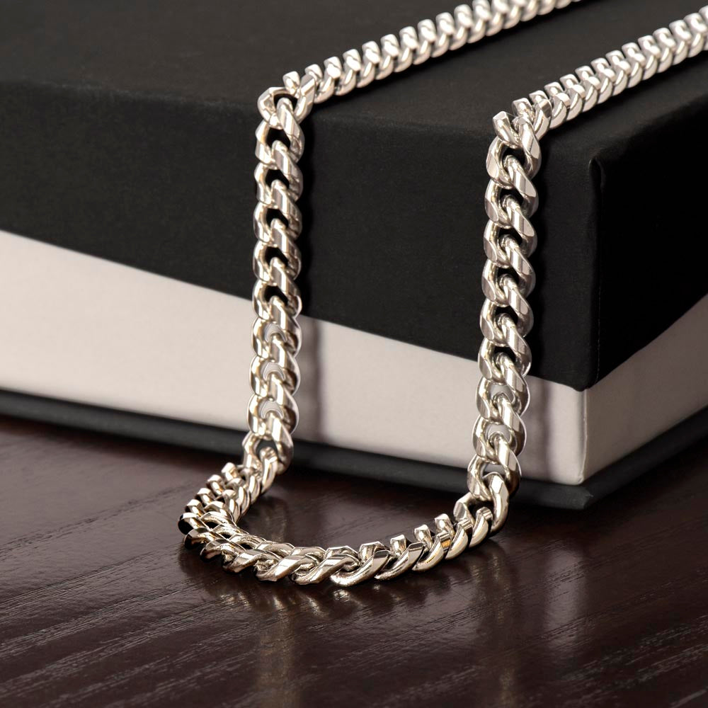 ZELQUAR™ Cuban Link Chain – Timeless Strength & Luxury