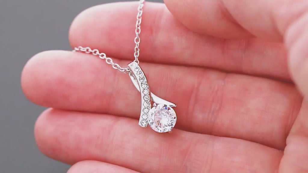 ZELQUAR™ Alluring Beauty Necklace – A Timeless Expression of Grace & Elegance